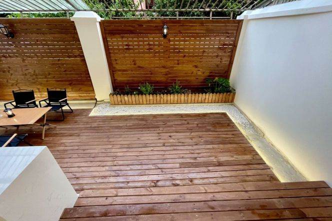 2BR Apartment near North Xizang Rd Metro with Green View (L8)