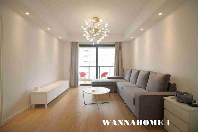 High-Floor 3BR Apartment in Jing'an with Floor-to-Ceiling Windows