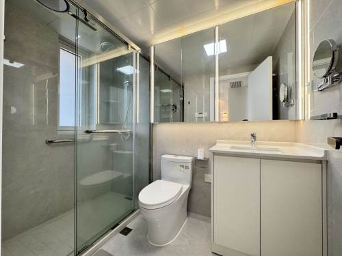 Housing image — Bathroom