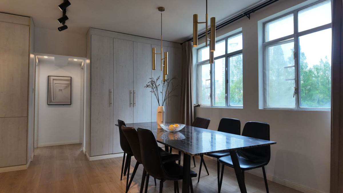 Housing image — Dining Area