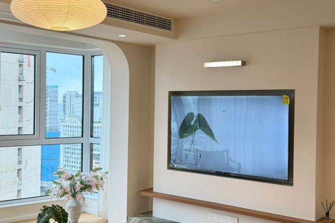 High-Floor 3BR Apartment in Xintiandi (L8/L10)