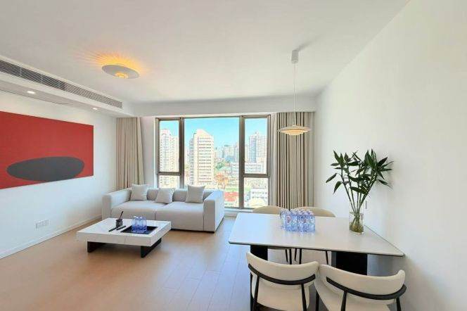 High-Floor 1BR Apartment at Yunhe Garden with Floor-to-Ceiling Windows