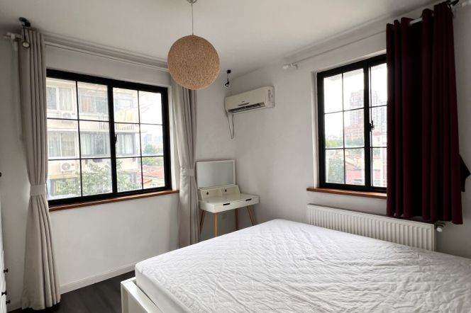 2BR Apartment in Old Xuhui with Green View (L1/L10/L12)