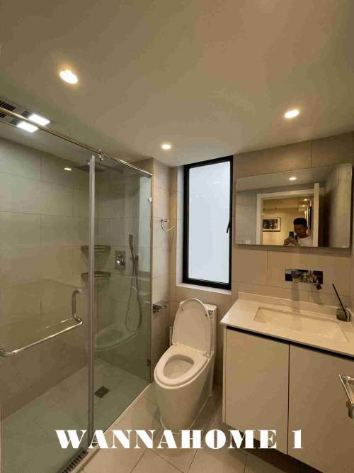 Housing image — Bathroom