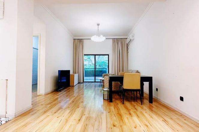 3BR Apartment at Ambassy Court (L1/L7/L10)