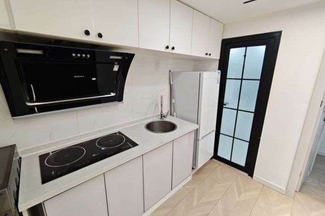 2BR Heritage Apartment near Jing'an Temple