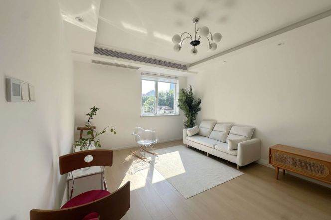 2BR Apartment at Shanghai Grand Plaza (Compound)