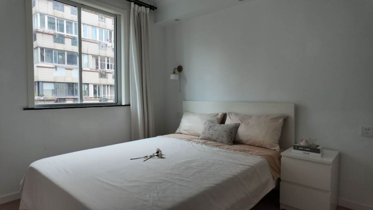 Housing image — Bedroom