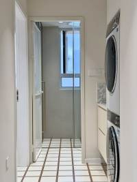 Housing image — Bathroom