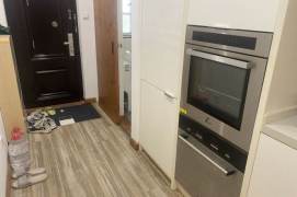1BR Apartment in Old Xuhui (L10)