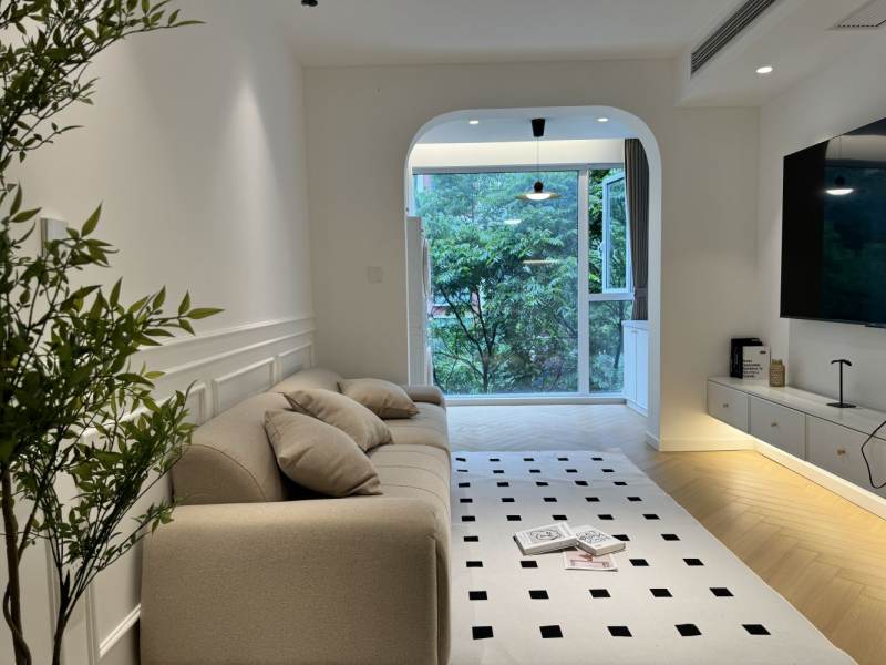 Housing image — Living Room