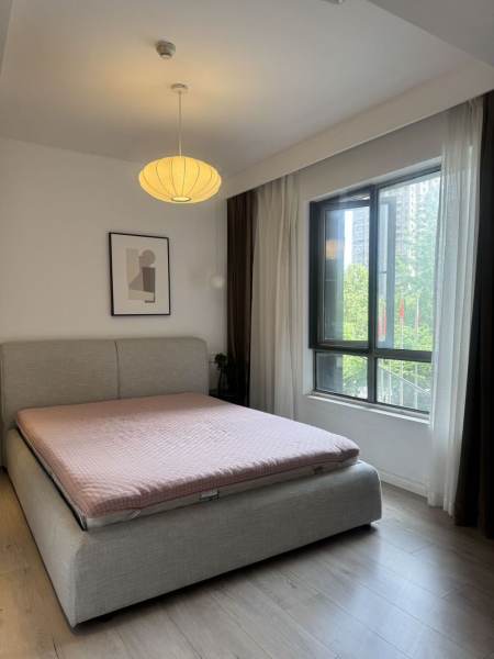 Housing image — Bedroom