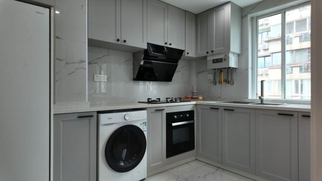 Housing image — Kitchen