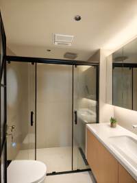 Housing image — Bathroom