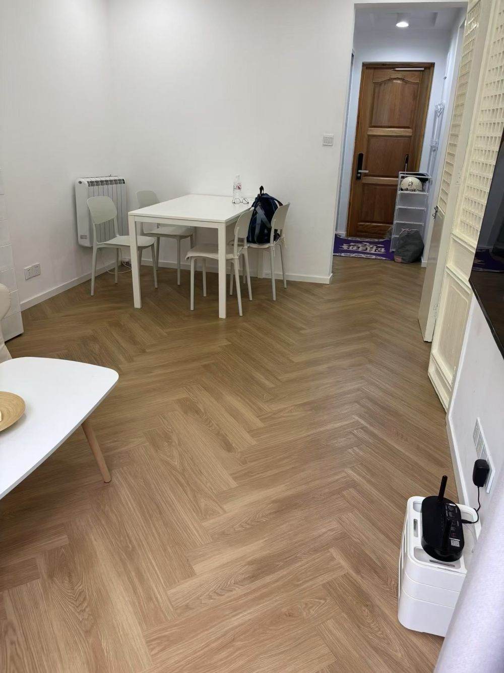 Housing image — Living Room