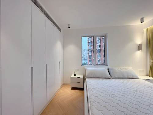 Housing image — Bedroom