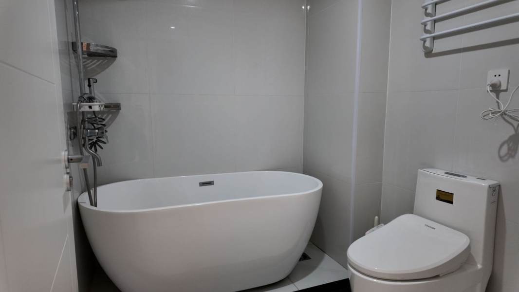 Housing image — Bathroom