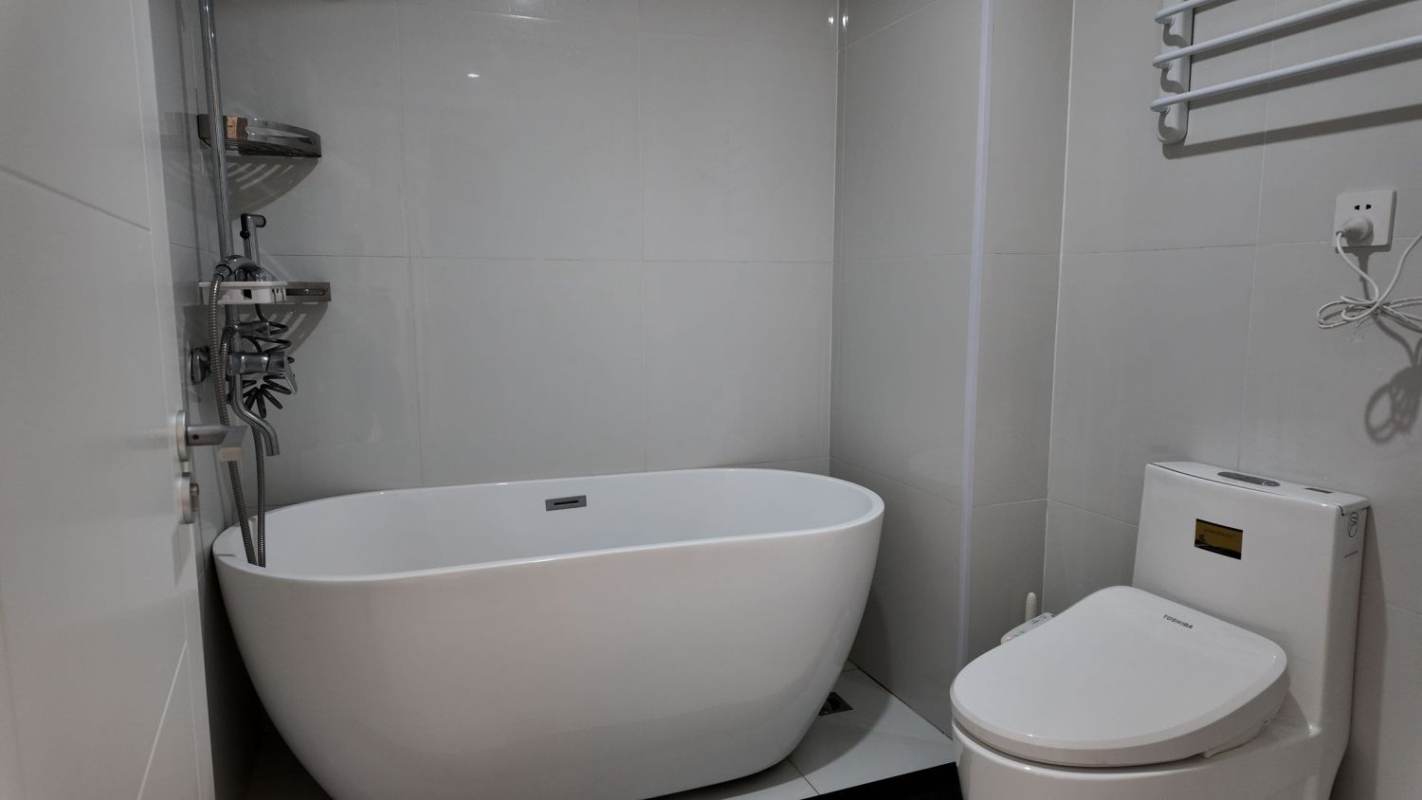 Housing image — Bathroom