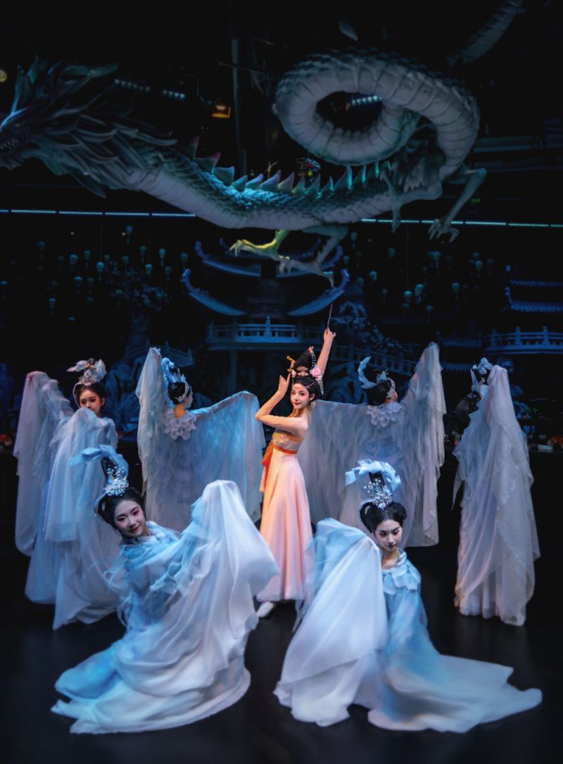 All Nations Pay Homage — Xuyan Immersive Dining
