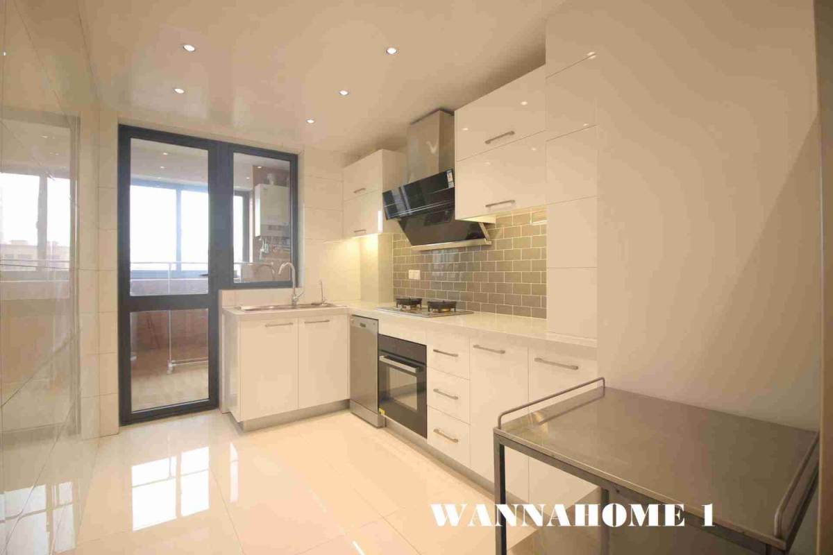 Housing image — Kitchen