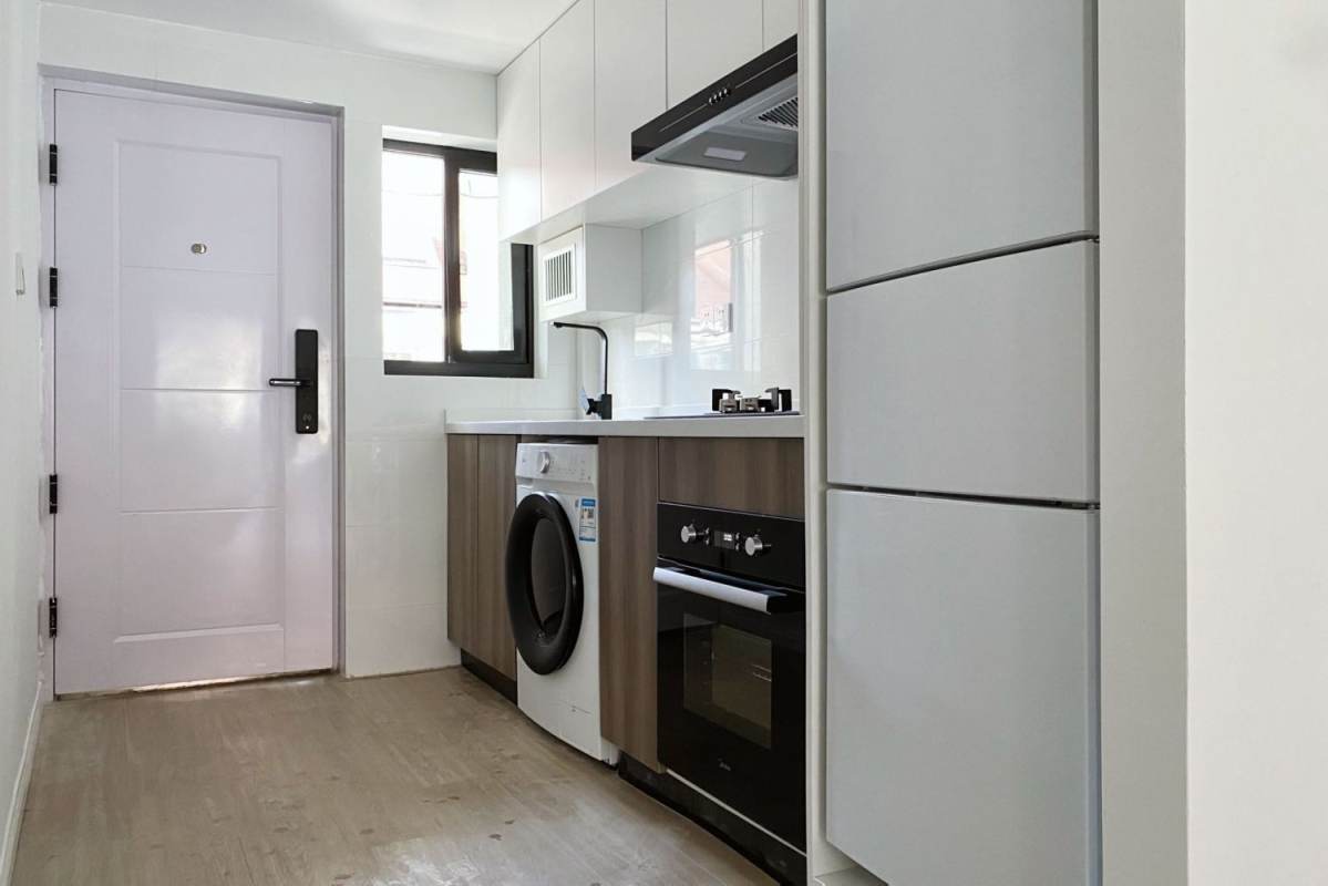 Housing image — Kitchen