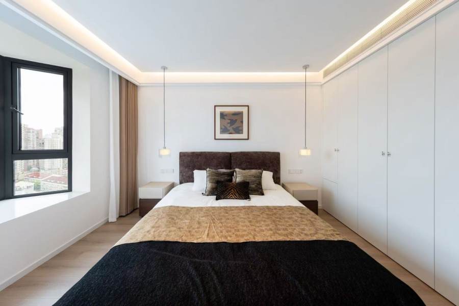 Housing image — Bedroom