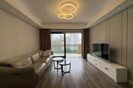 3BR Apartment near Shangcheng Rd Metro with River View