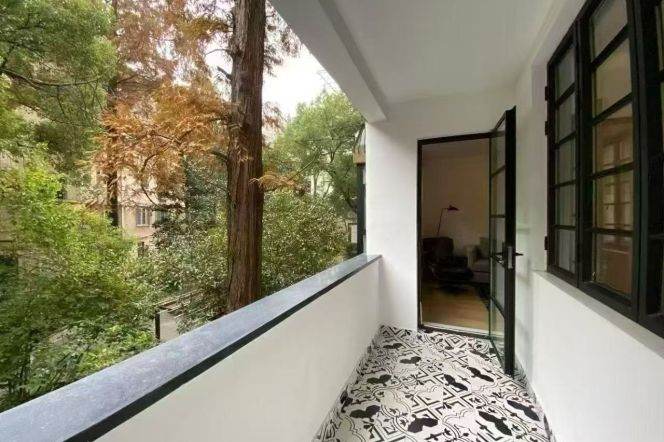 2BR Lane House in Old Xuhui (L1/L10)