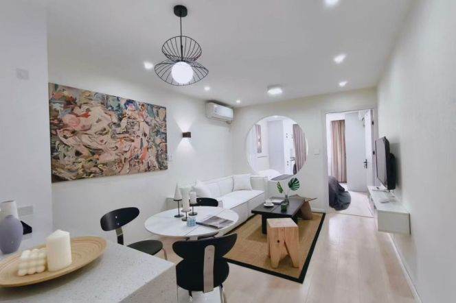 2BR Apartment near Shanghai Jiao Tong University (L3/L4/L10)