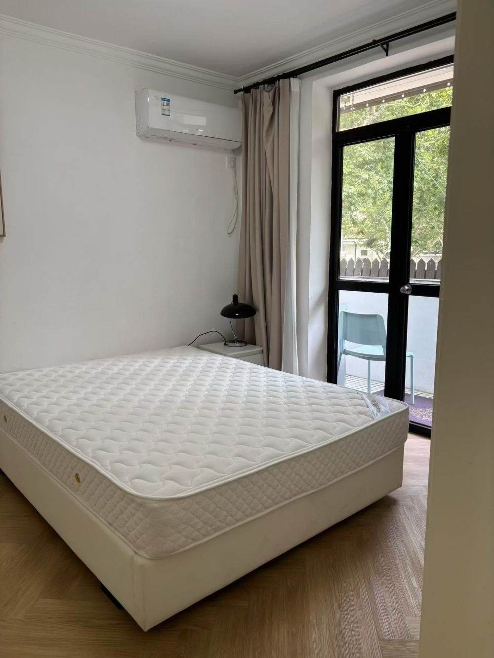 Housing image — Bedroom