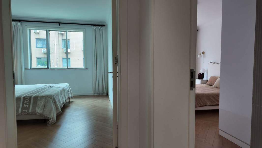 Housing image — Bedroom