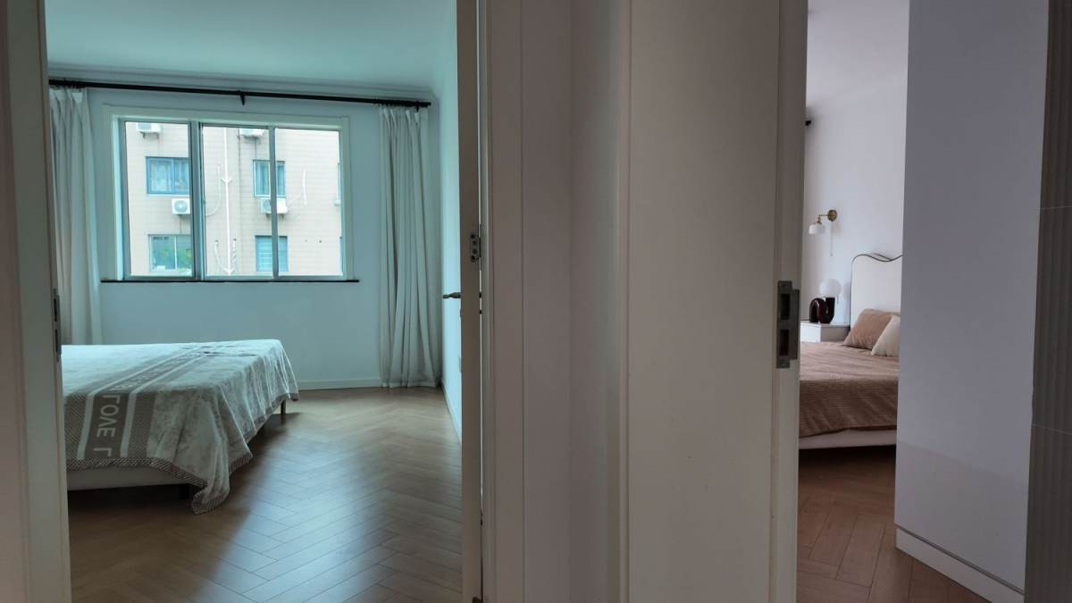 Housing image — Bedroom