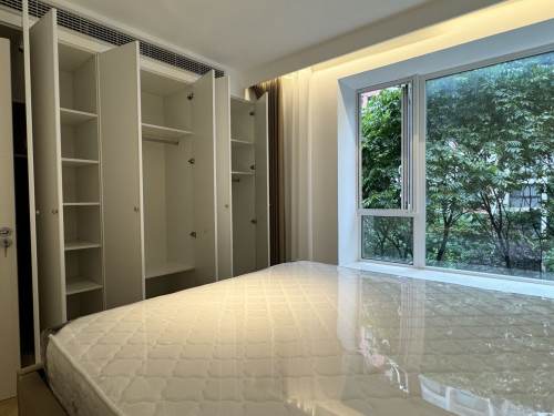 Housing image — Bedroom