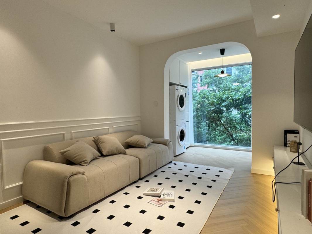 Housing image — Living Room