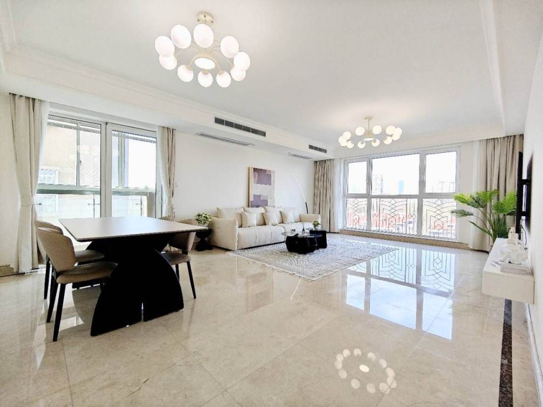 Housing image — Living Room