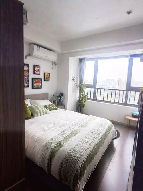 Housing image — Bedroom