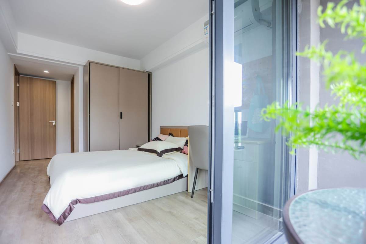 Housing image — Bedroom