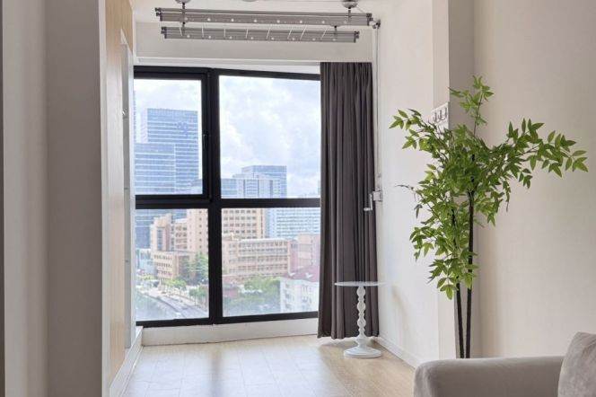 2BR Apartment near Wuzhong Road Metro with Floor-to-Ceiling Windows (L15)