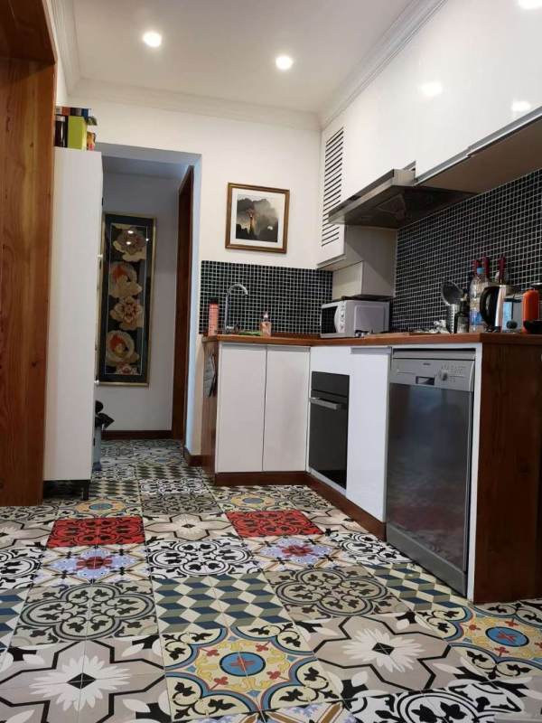 Housing image — Kitchen
