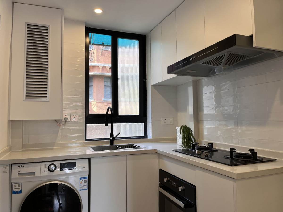 Housing image — Kitchen