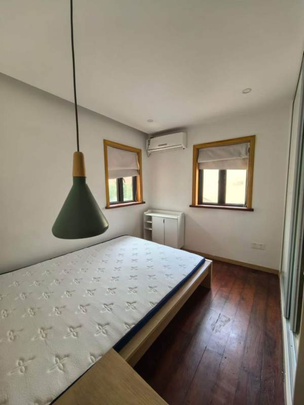 Housing image — Living Room