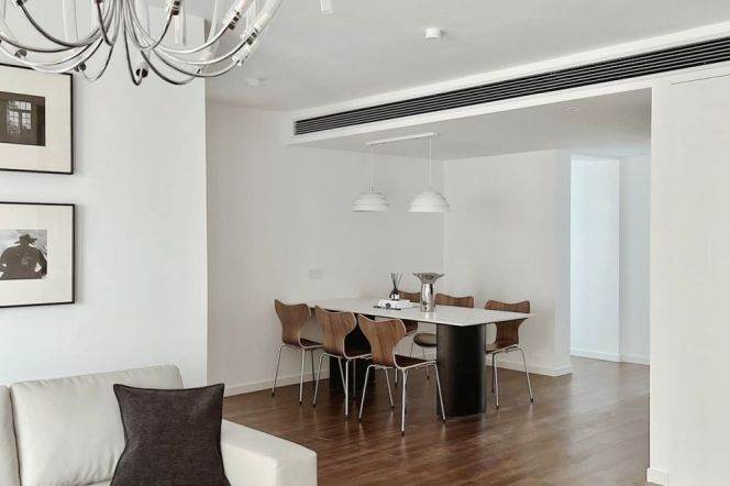 3BR Apartment near Hongqiao Rd Metro (L3/L4/L10)
