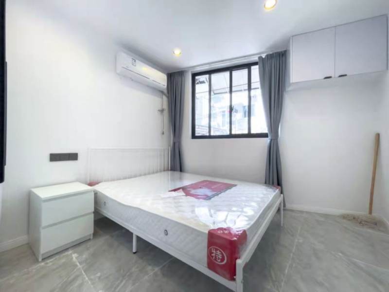 Housing image — Bedroom