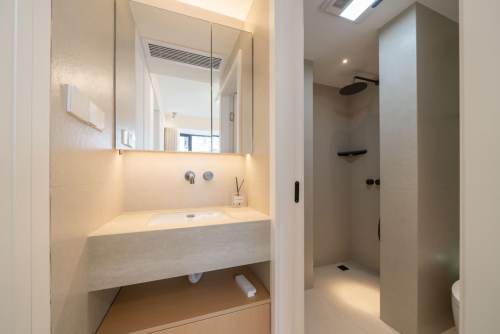 Housing image — Bathroom