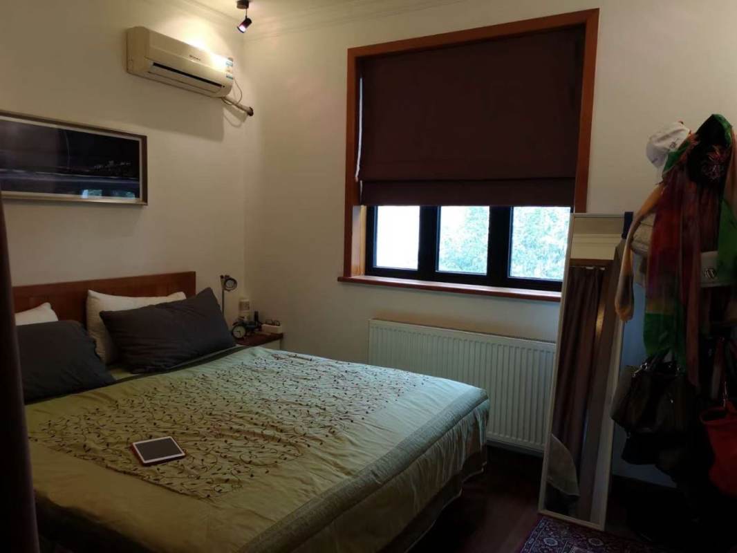 Housing image — Bedroom