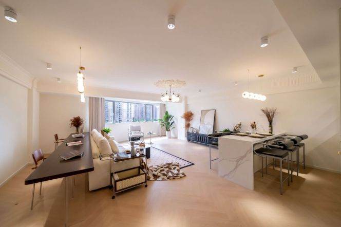 4BR Apartment in Gubei (L10/L15)