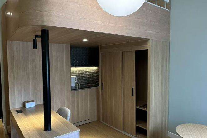 1BR Serviced Apartment near Huangxing Park Metro (L8)