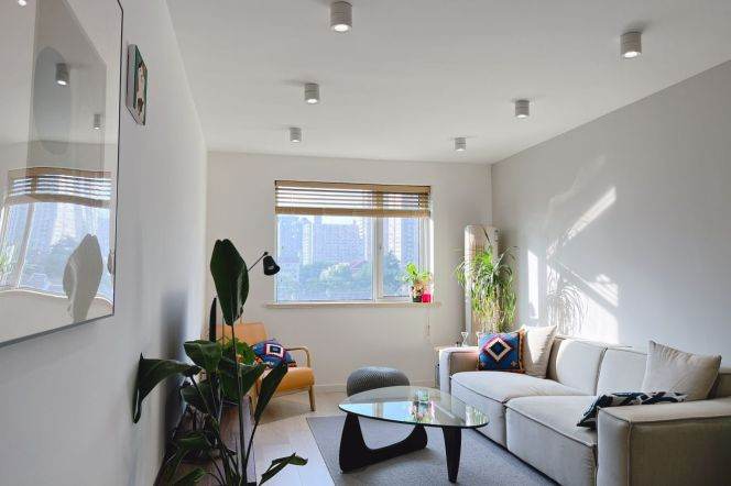 2BR Apartment in Jing'an (L7)
