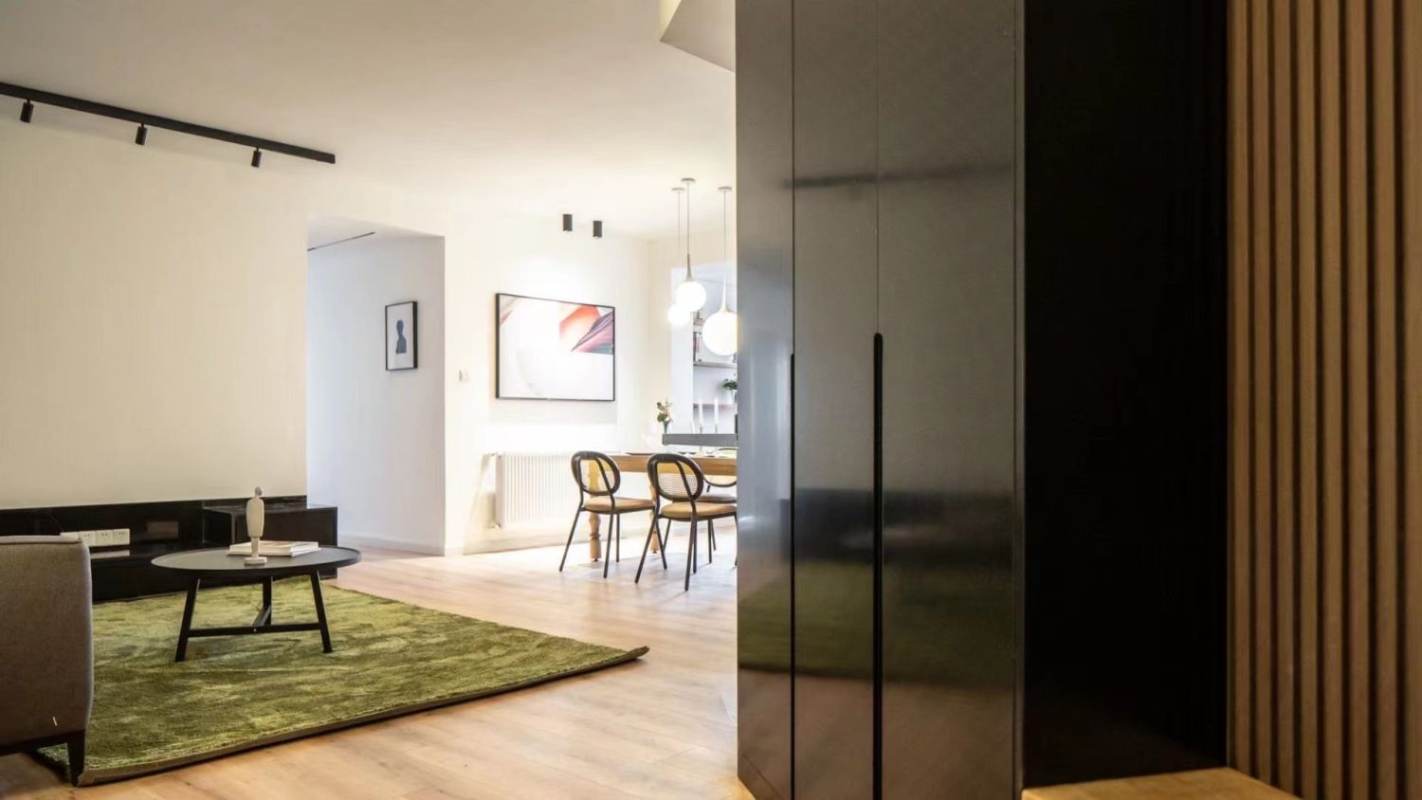 Housing image — Living Room