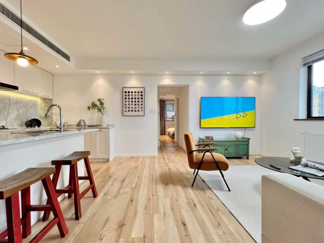 Housing image — Living Room